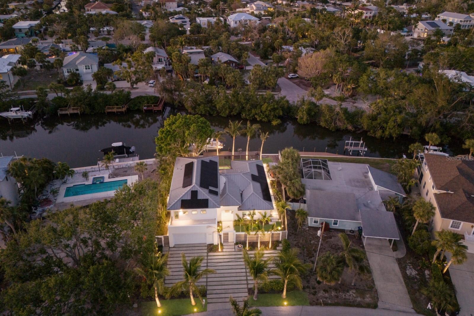 SARASOTA BEACH - Residential