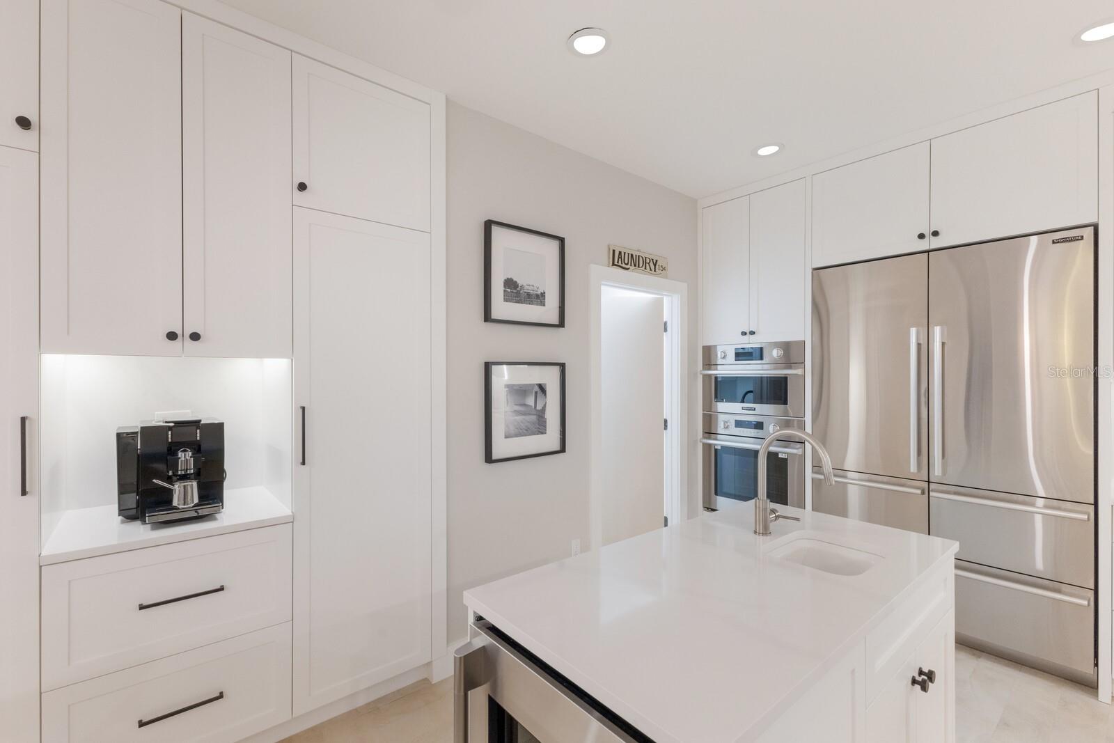 SARASOTA BEACH - Residential