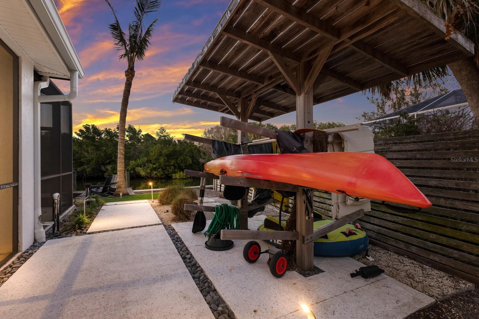 SARASOTA BEACH - Residential