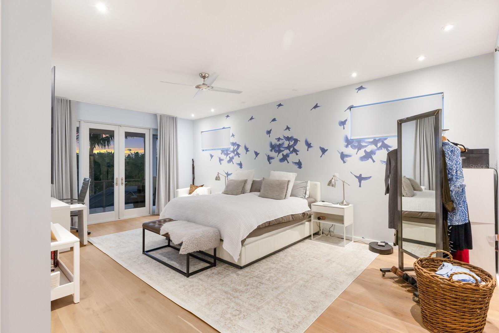 SARASOTA BEACH - Residential