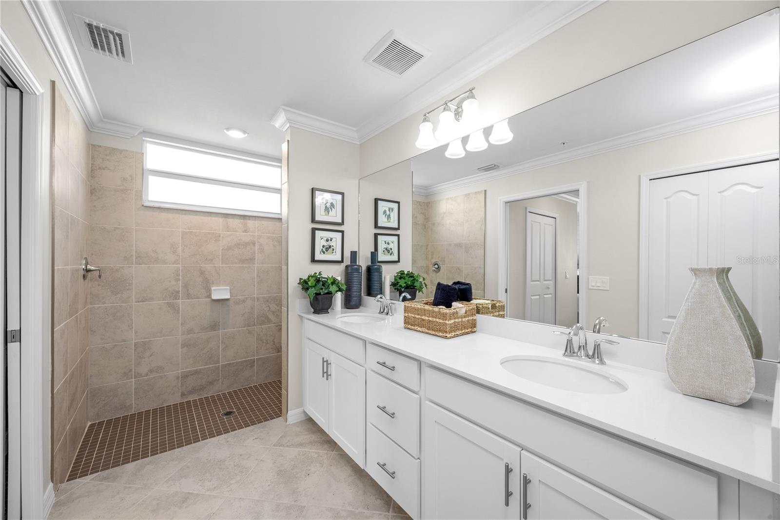 CALUSA COUNTRY CLUB - Residential