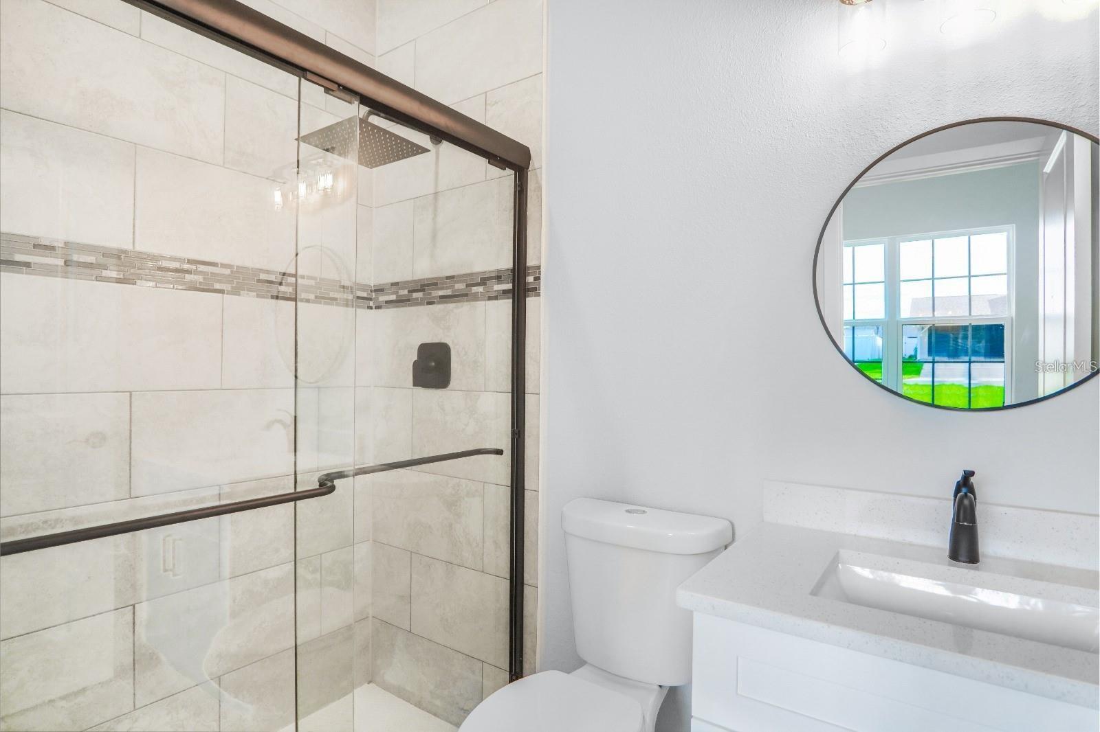 MARION OAKS UN 04 - Residential Lease