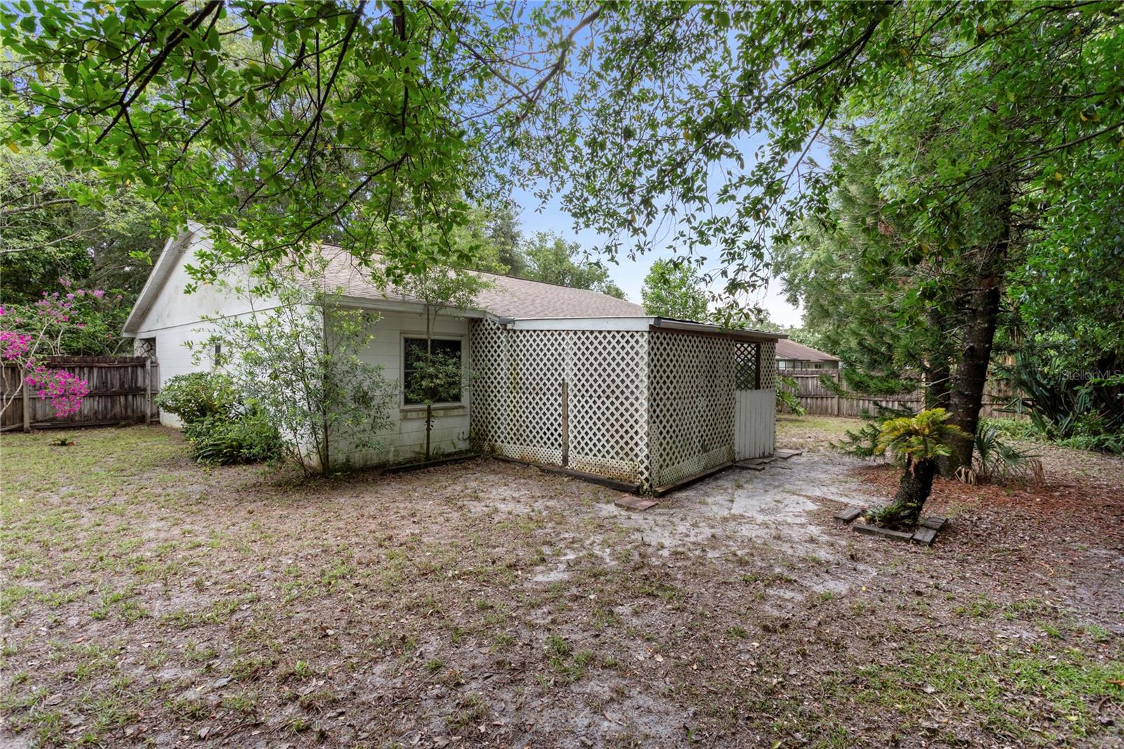 2942 N CHICKASAW TRAIL