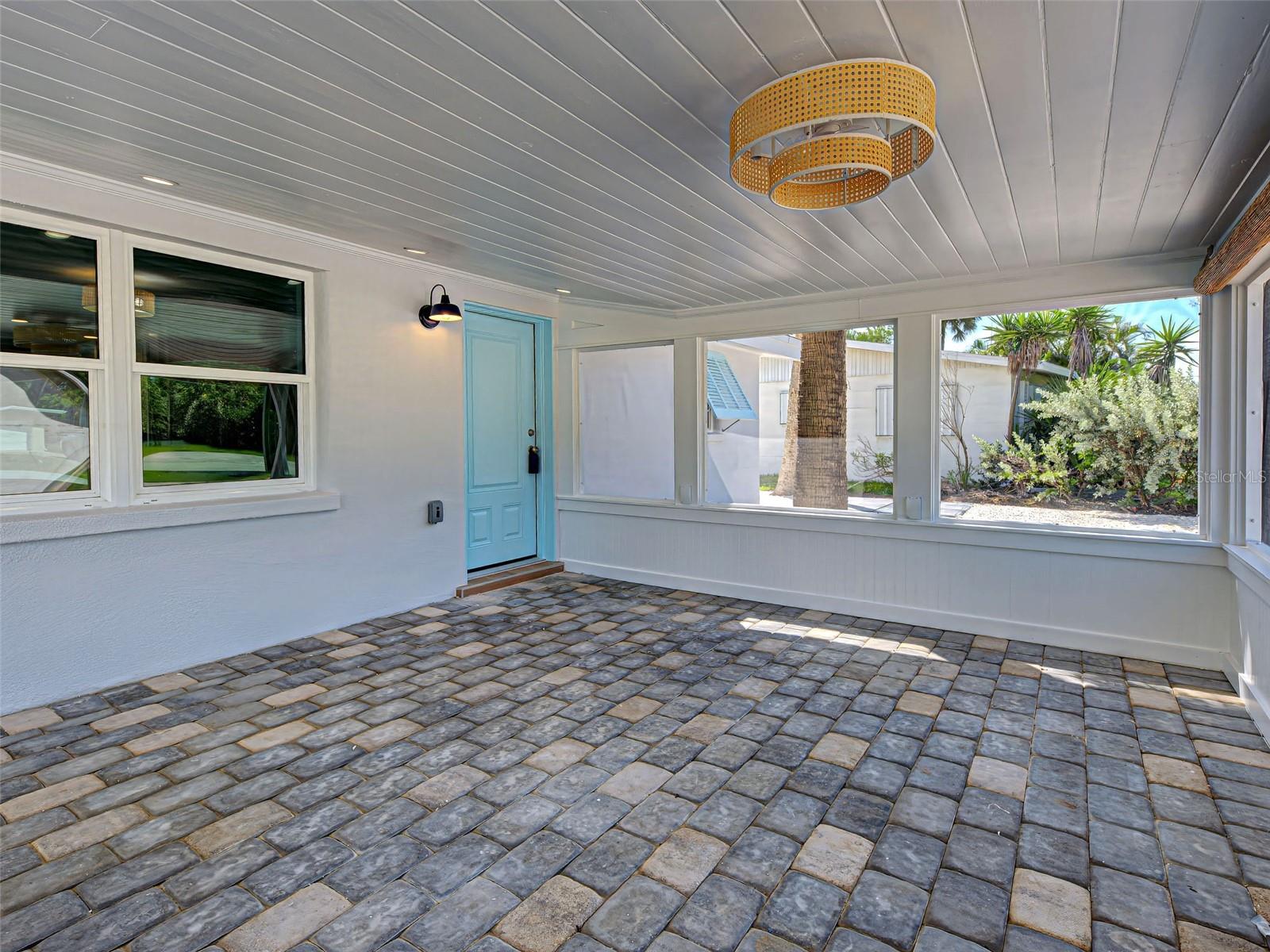1175 LITTLE COURT