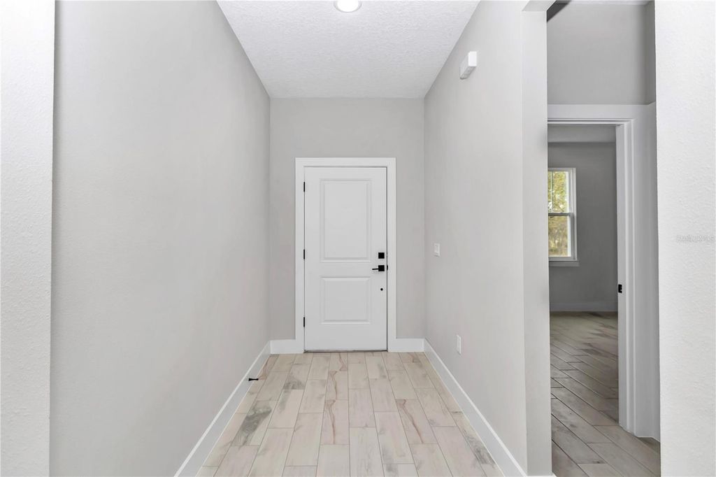 Photo of 8258 SW 136th Terrace, Dunnellon, FL 34432 (MLS # O6308780)