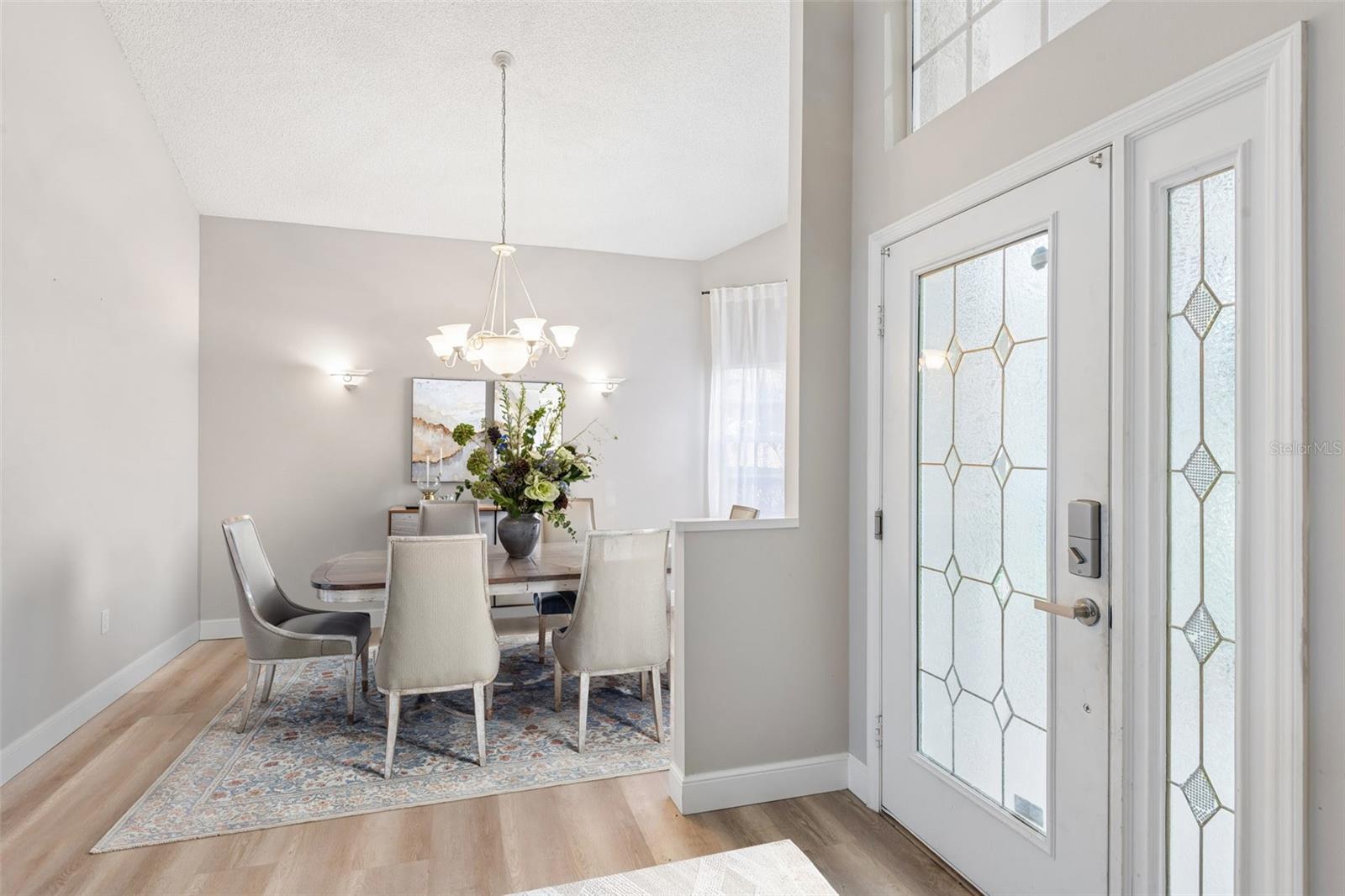 586 KINGSMILL COURT
