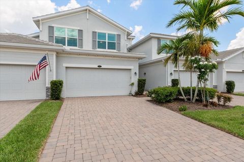 Photo of 935 Tidewater Shores Loop #721, Bradenton, FL 34208 (MLS # N6139478)