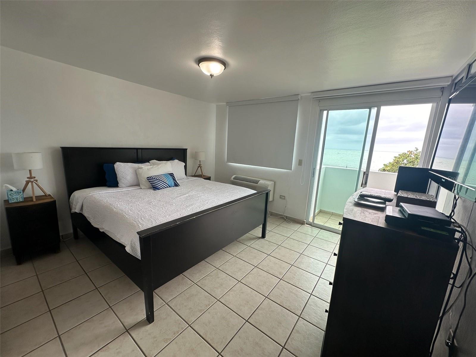 COSTAMAR BEACH VILLAGE WEST - Residential