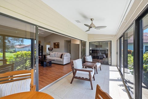 3981 Wilshire Circle E 195, Sarasota, FL 34238
