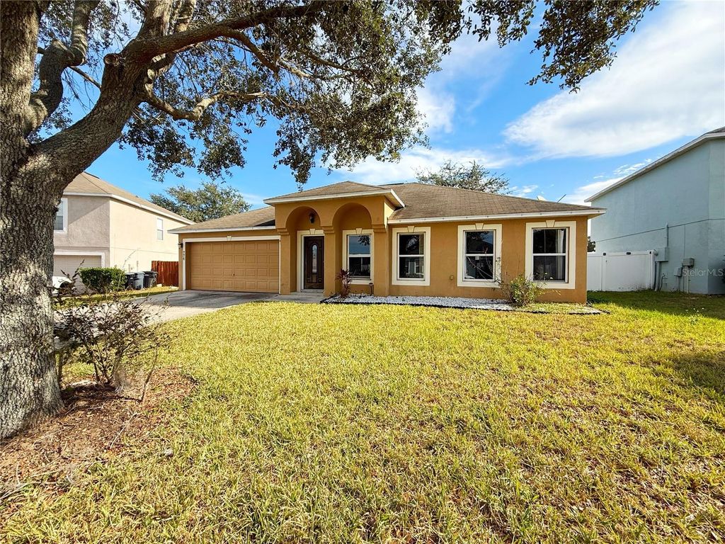 Photo of 774 Lobelia Dr, Davenport, FL 33837 (MLS # O6366056)