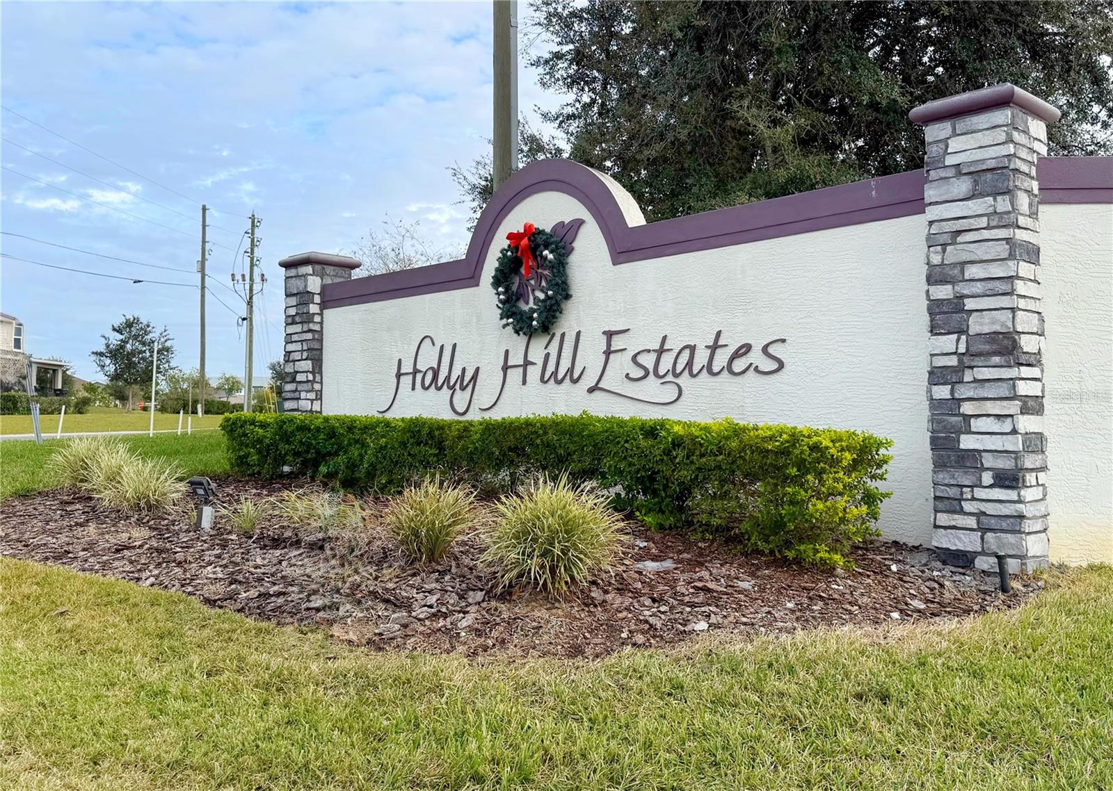 HOLLY HILL ESTATES - Residential
