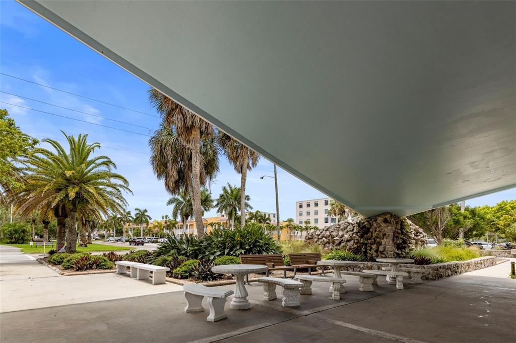 VILLAGE BROOKE SEC 3 - Residential Lease