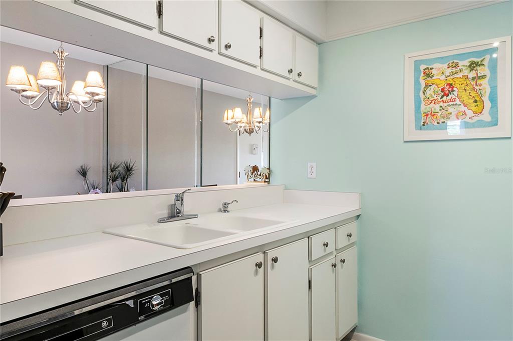 VILLAGE BROOKE SEC 3 - Residential Lease