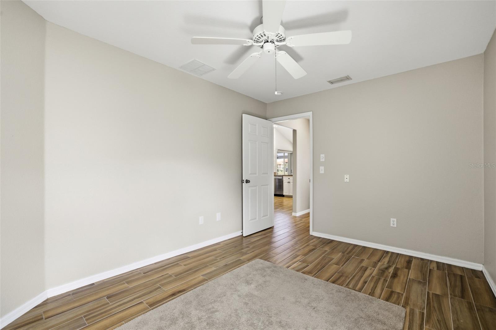 YELLOWFIN COVE CONDO - Residential