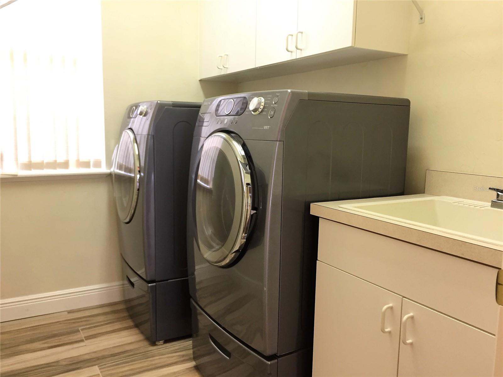 HP/BENNETS GARDEN 28 - Residential Lease