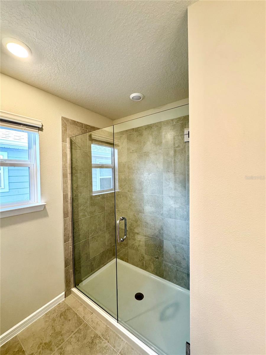 TOHOQUA - Residential Lease