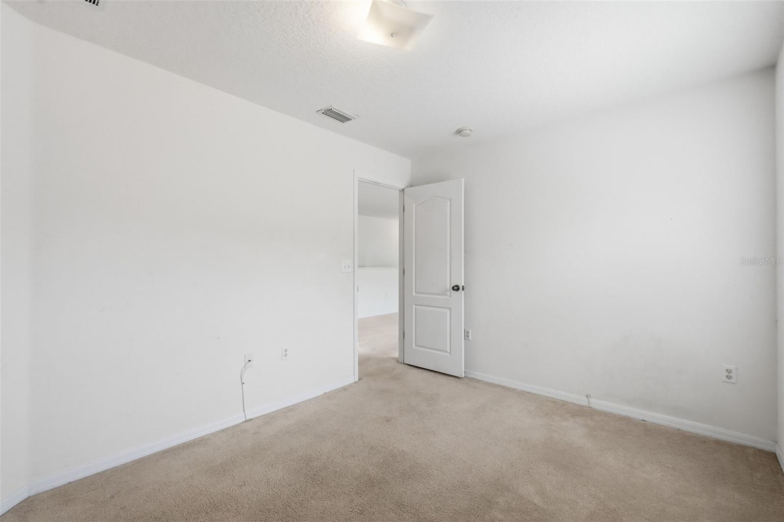 COLONY LAKES - Residential