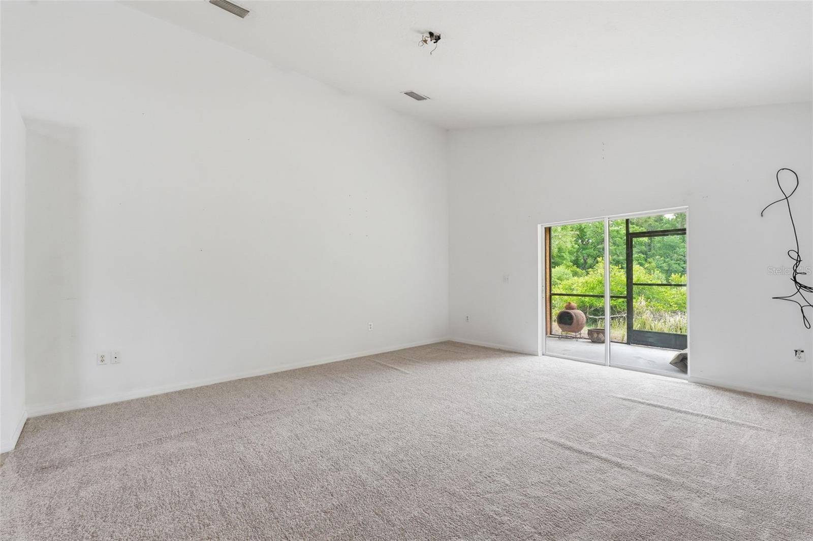 COLONY LAKES - Residential