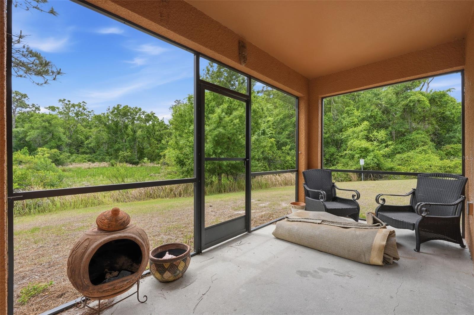 COLONY LAKES - Residential