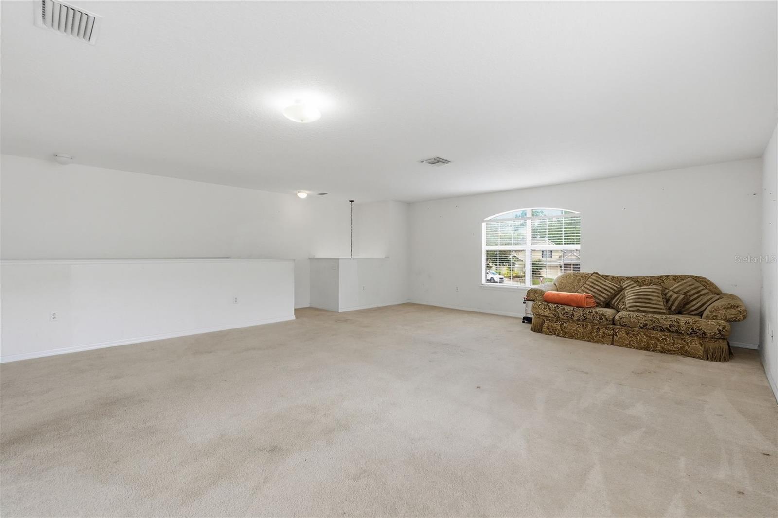 COLONY LAKES - Residential