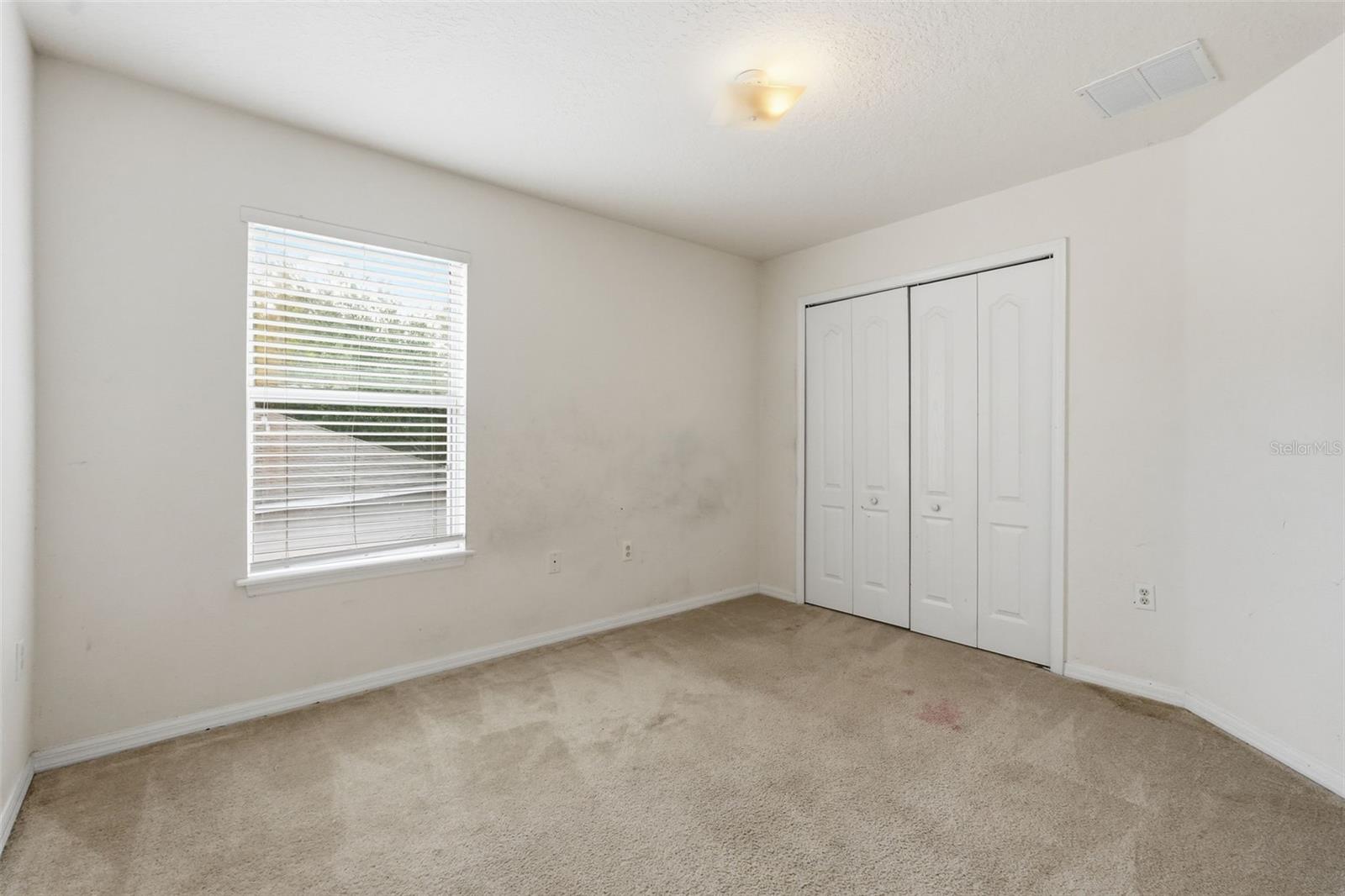 COLONY LAKES - Residential