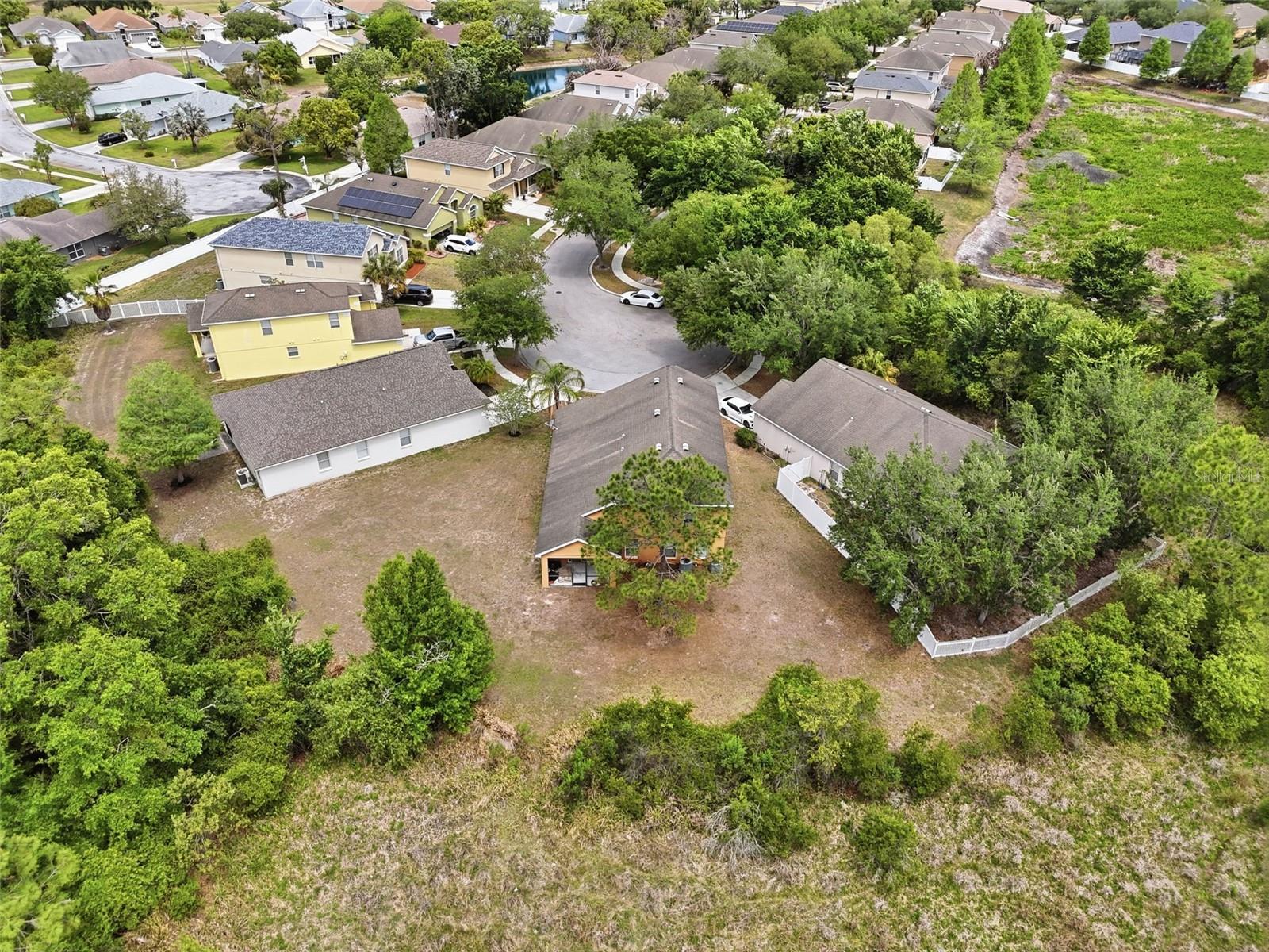 COLONY LAKES - Residential
