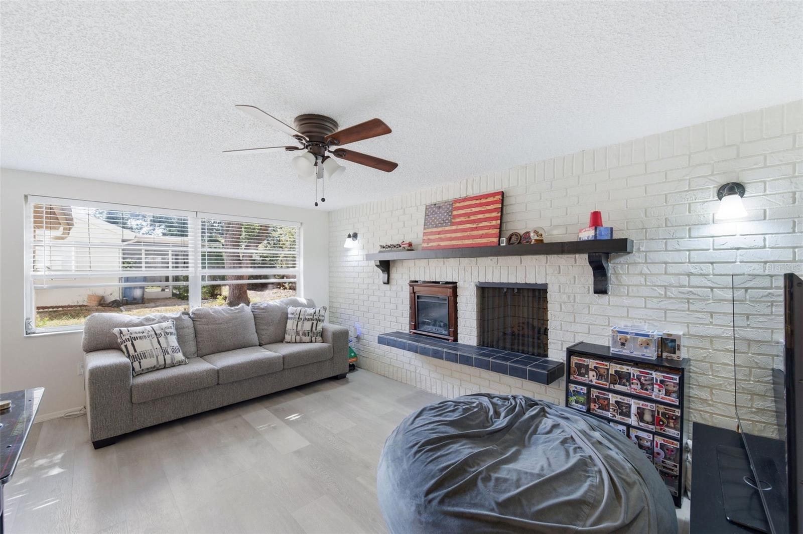 BEACON WOODS VILLAGE - Residential