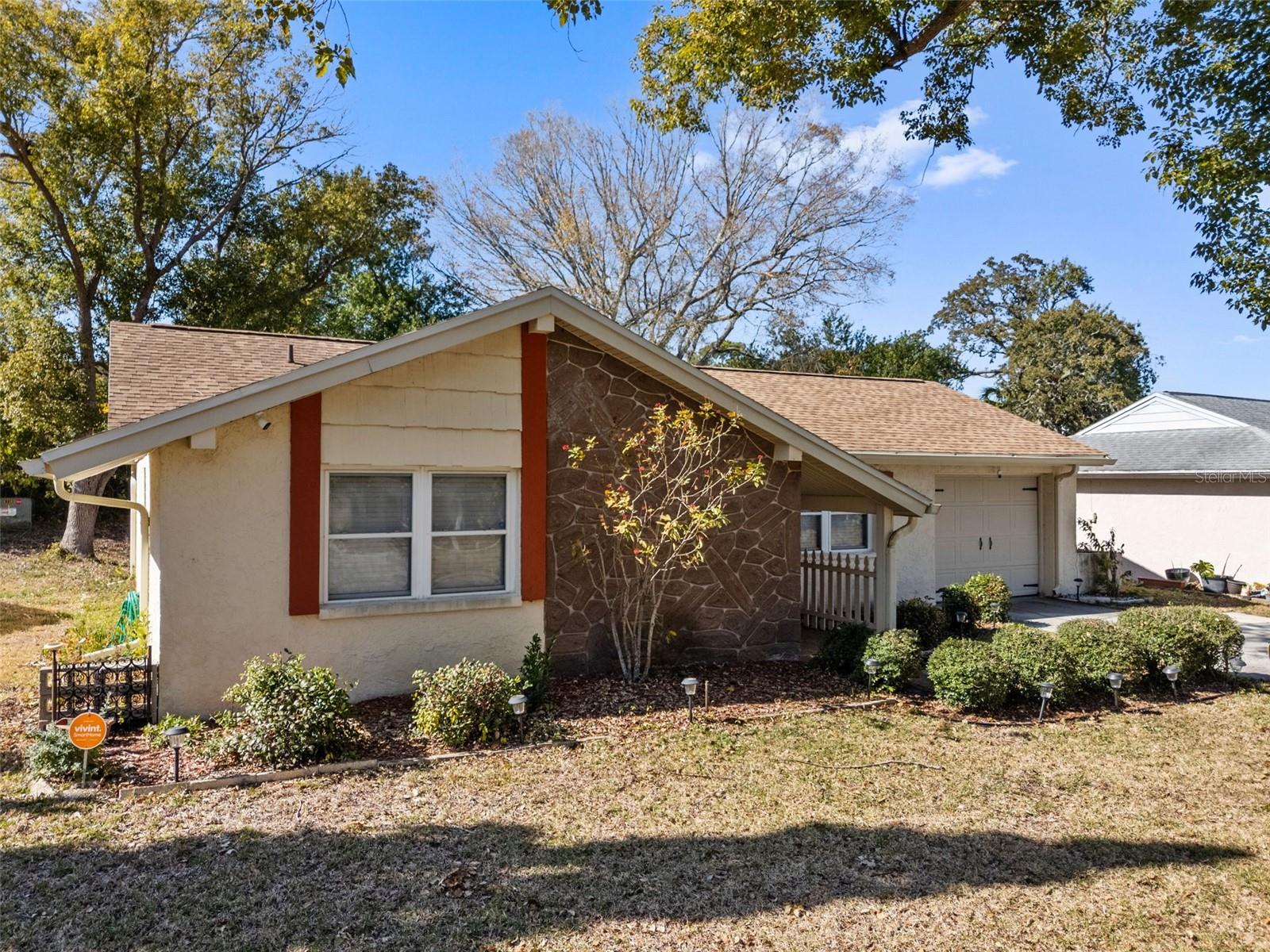 BEACON WOODS VILLAGE - Residential