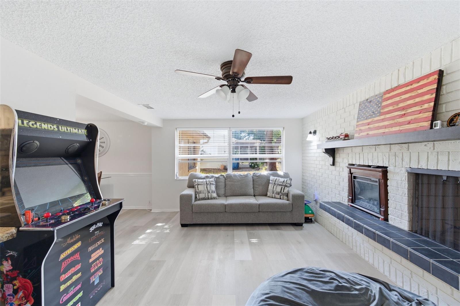 BEACON WOODS VILLAGE - Residential