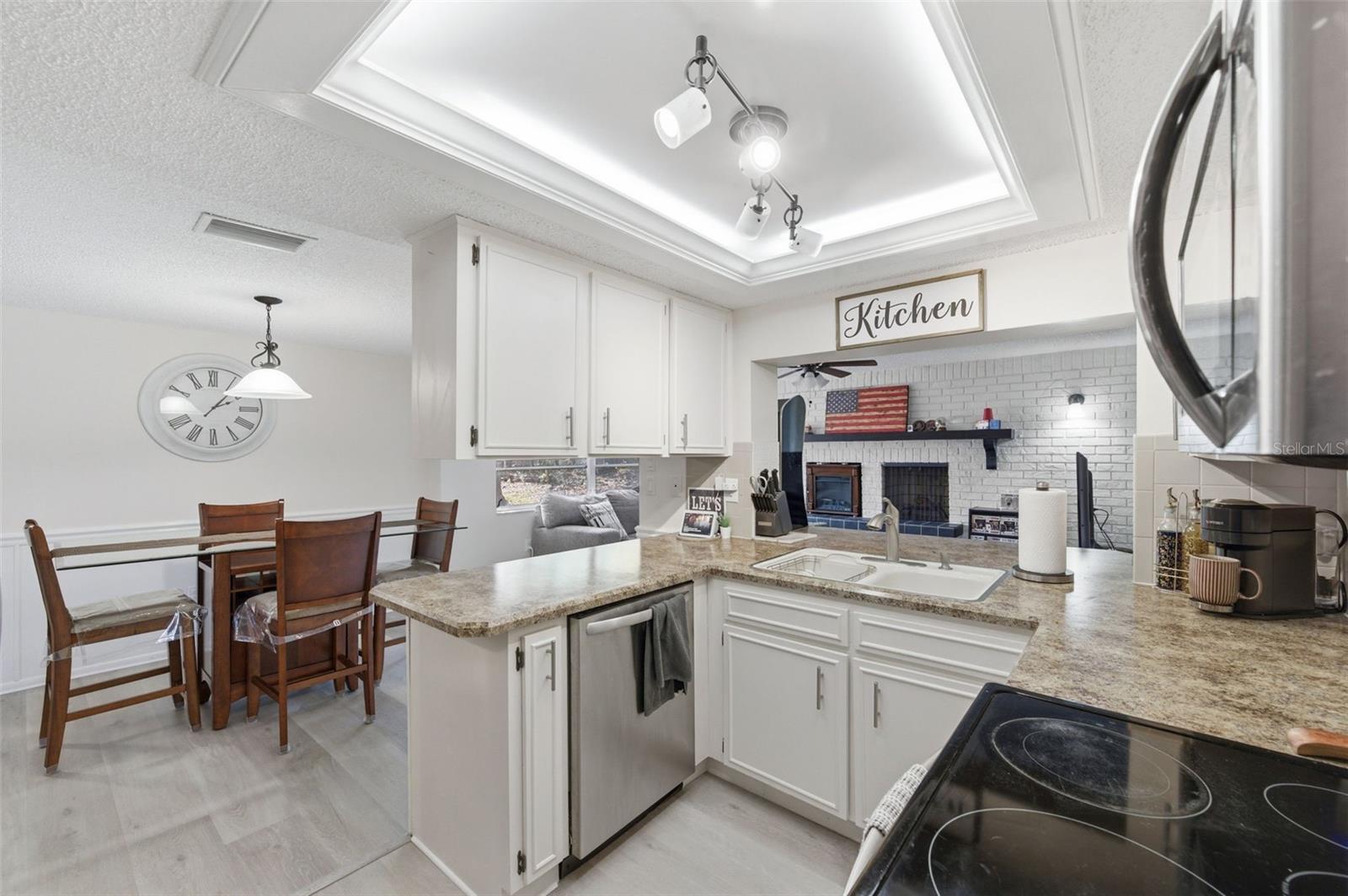 BEACON WOODS VILLAGE - Residential