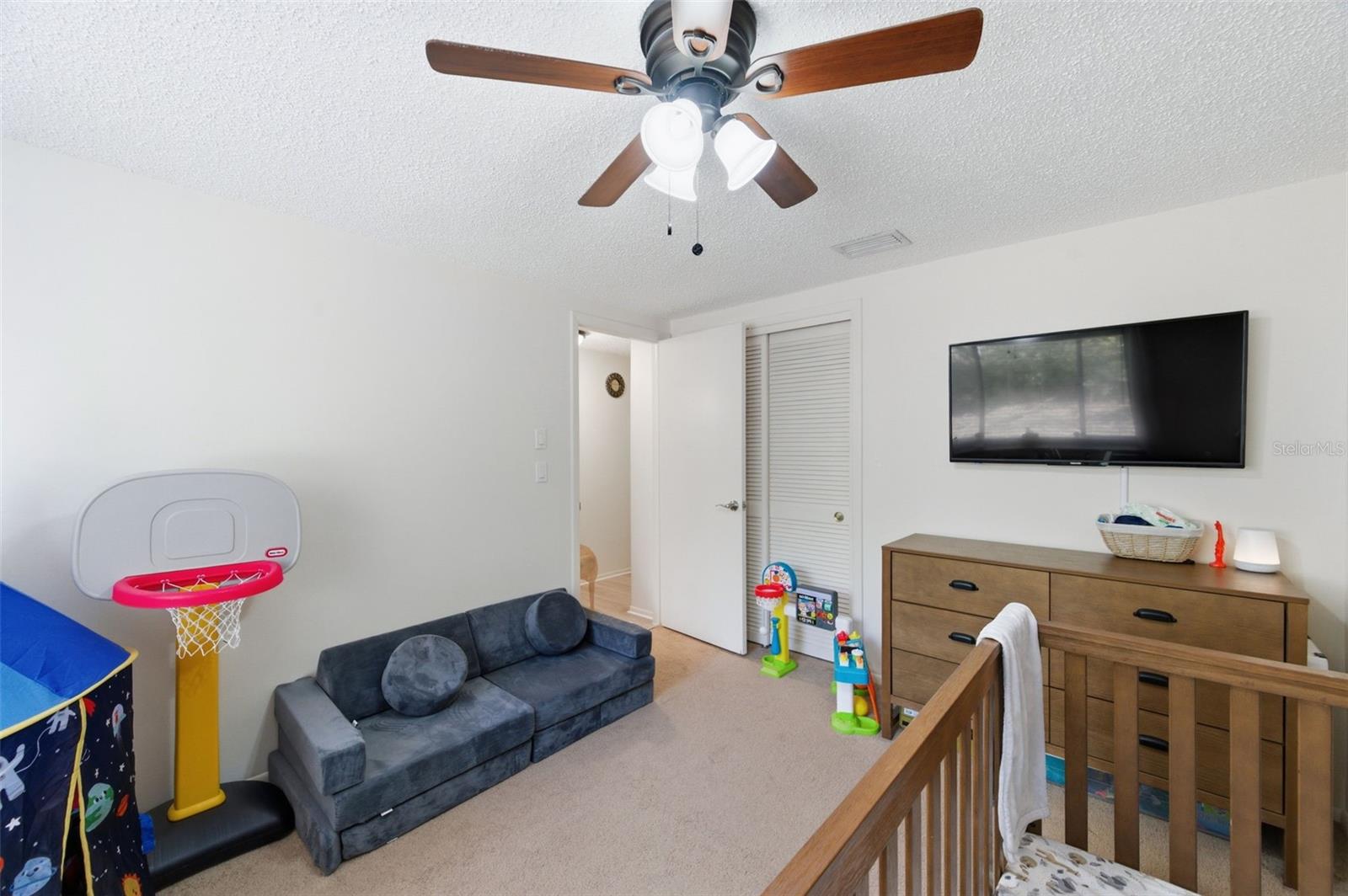 BEACON WOODS VILLAGE - Residential