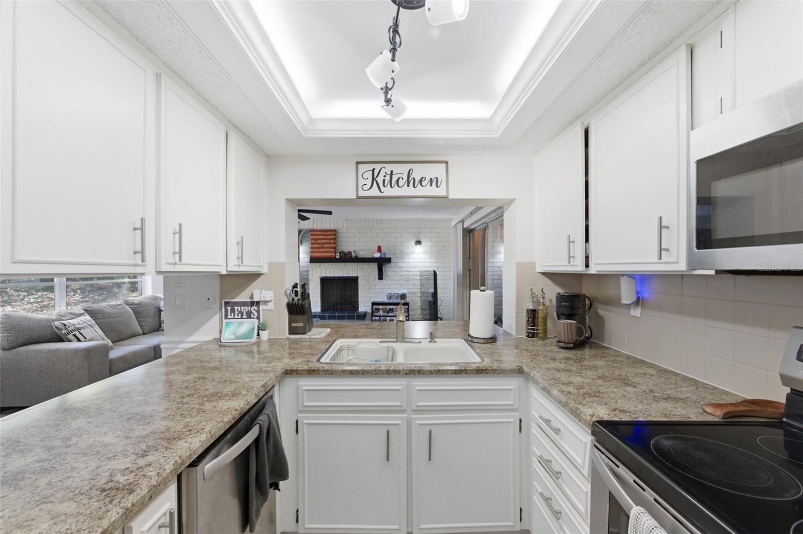 BEACON WOODS VILLAGE - Residential