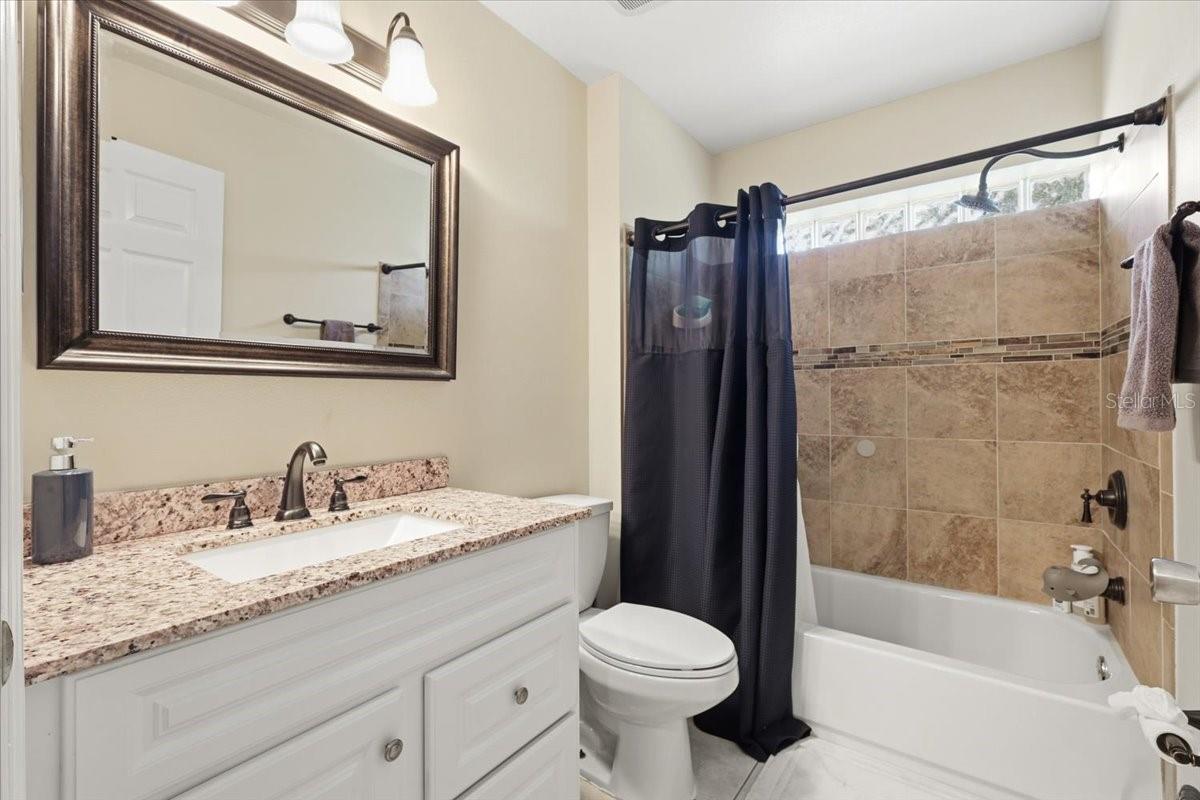 PARK AVE ESTATES - Residential