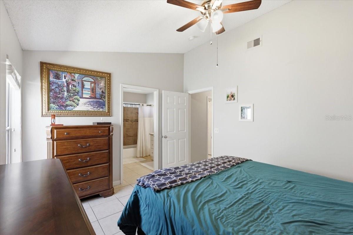 PARK AVE ESTATES - Residential