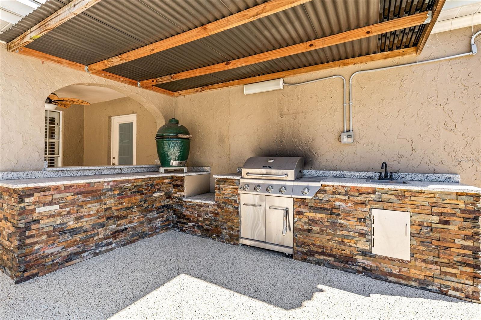 TERRACE RIVER PH 2 - Residential