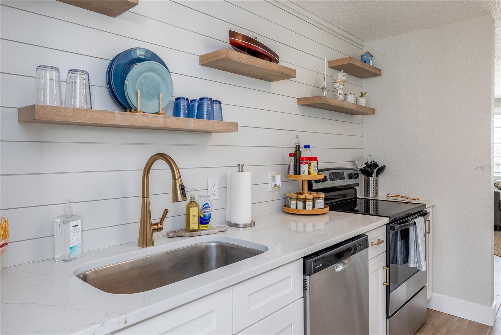 OCEAN SHORES - Residential