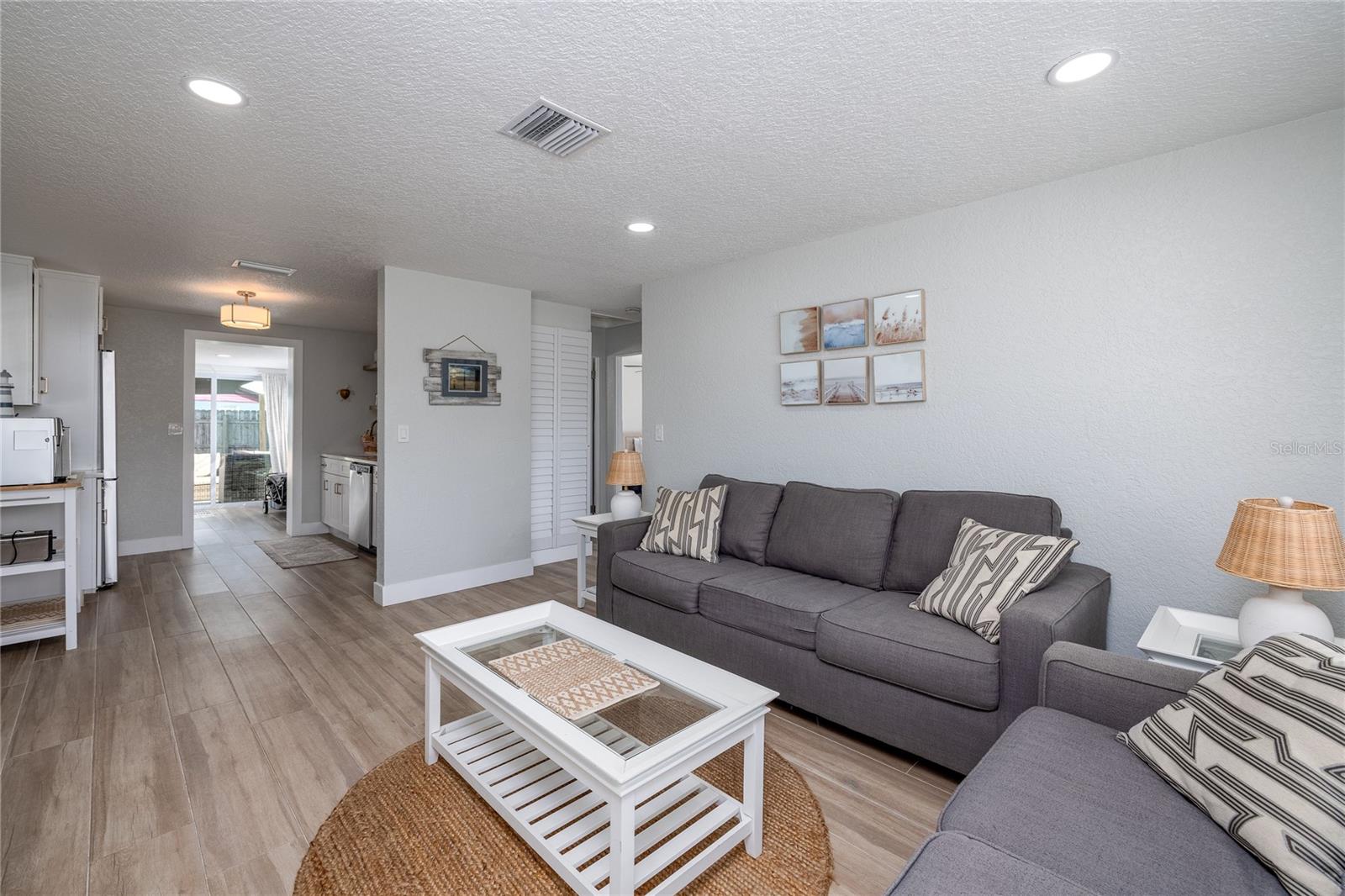 OCEAN SHORES - Residential