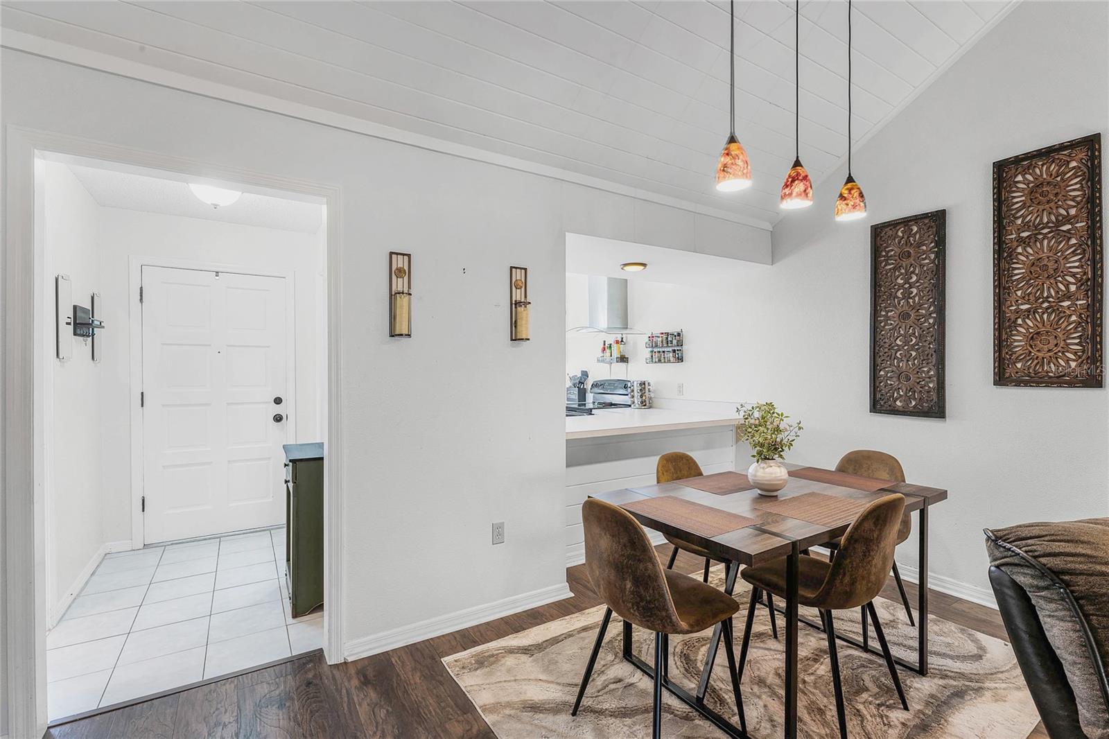 1126 VILLA LANE 91