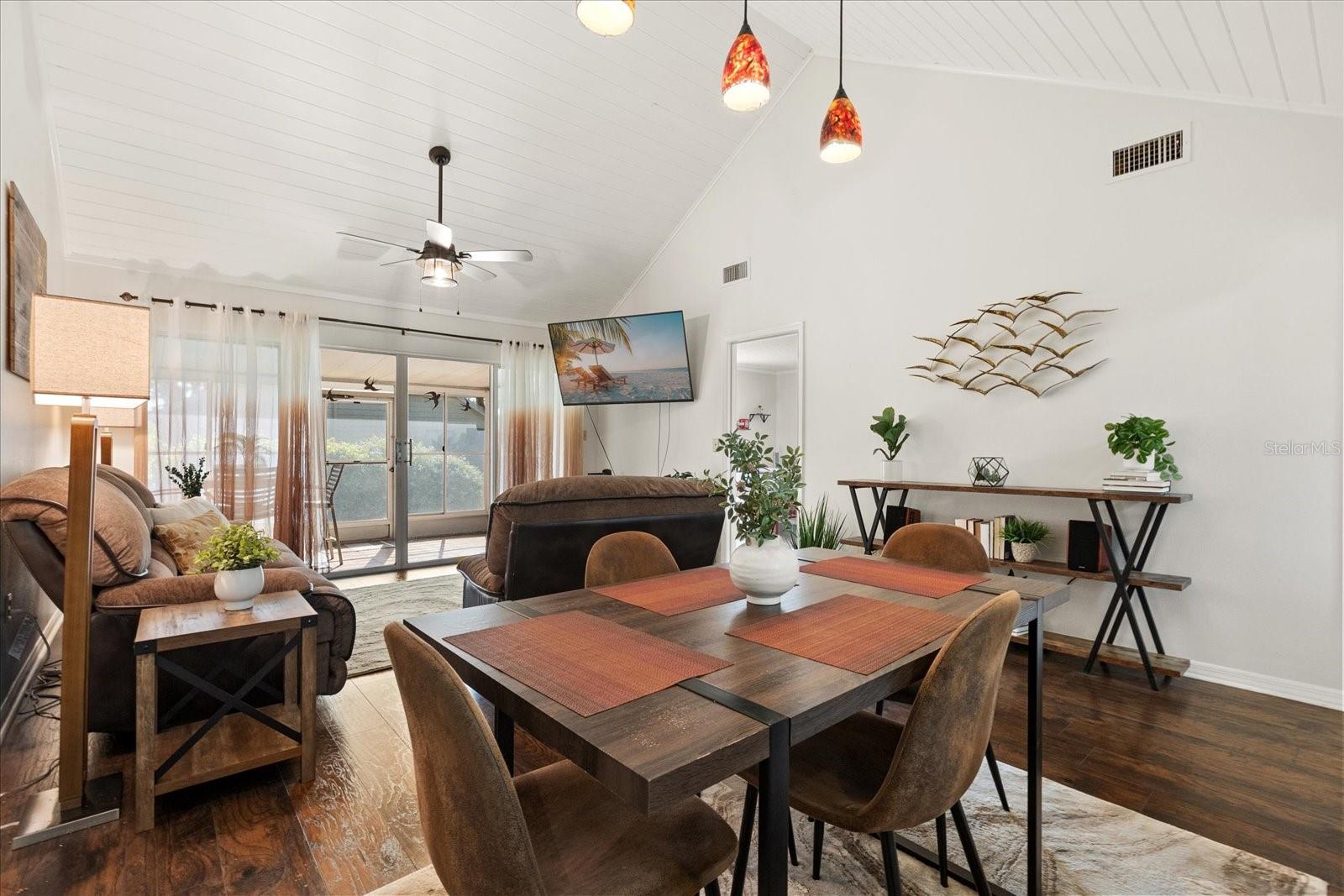 ERROL CLUB VILLAS 03 - Residential