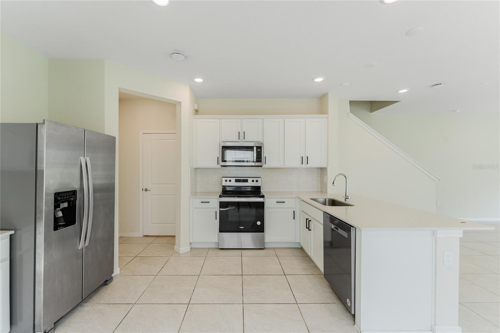 BELLE HAVEN - Residential Lease