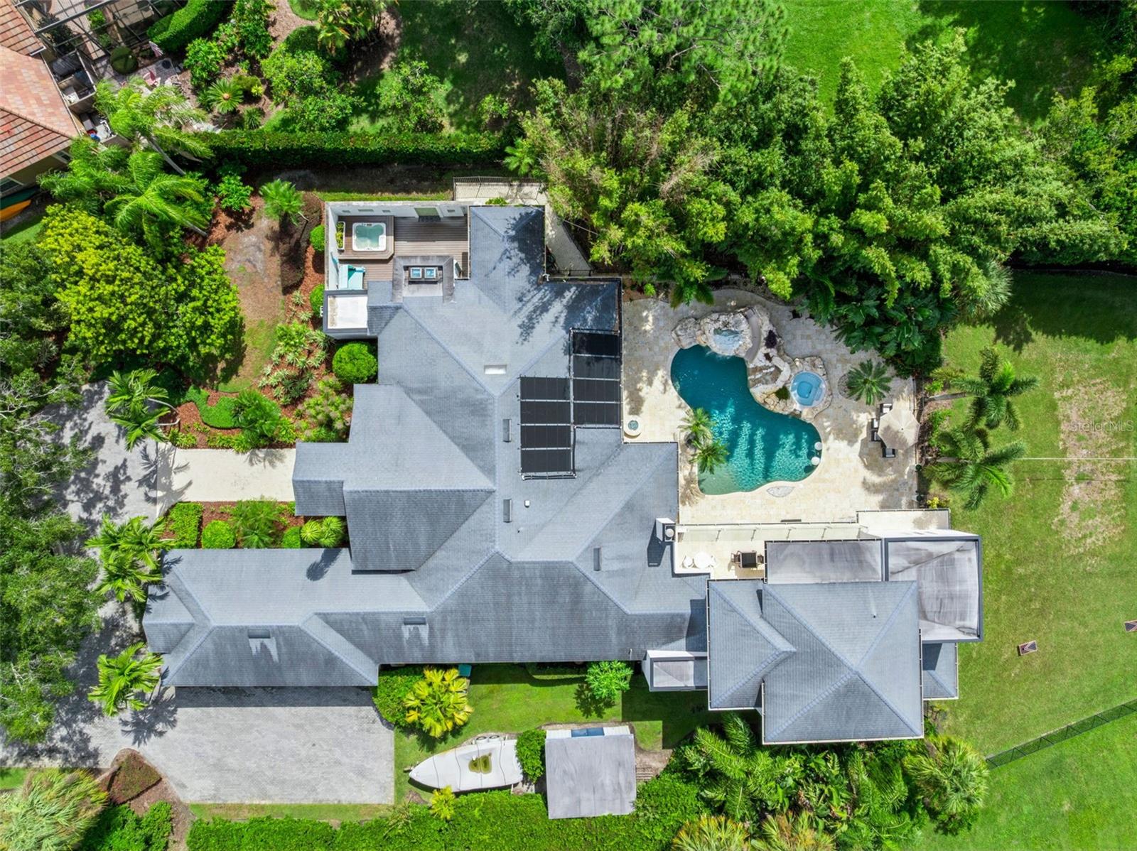 WINDERMERE DOWNS PH 03 - Residential