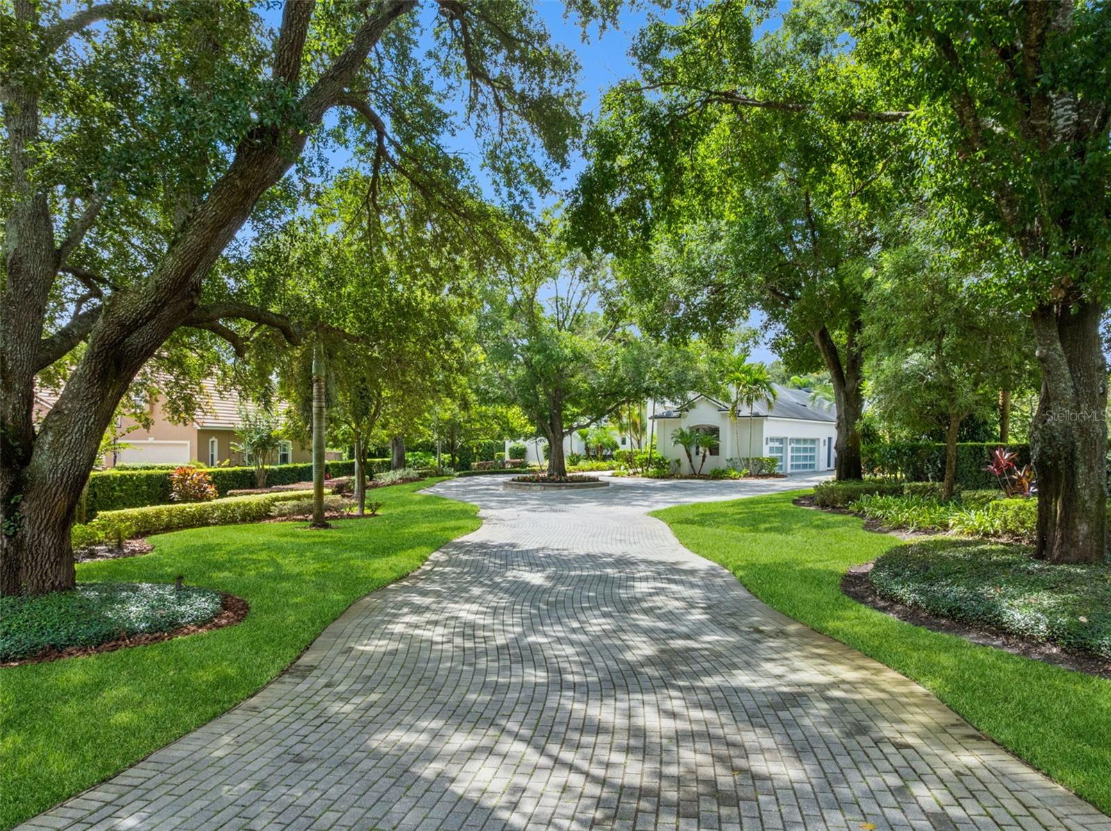 1724 WINDERMEREDOWN PLACE