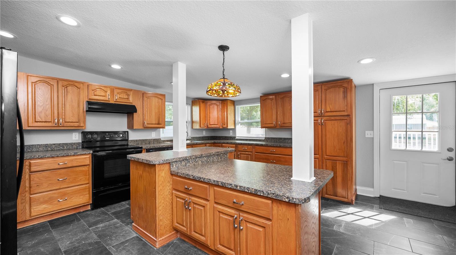 WEST LAKE WALES - Residential