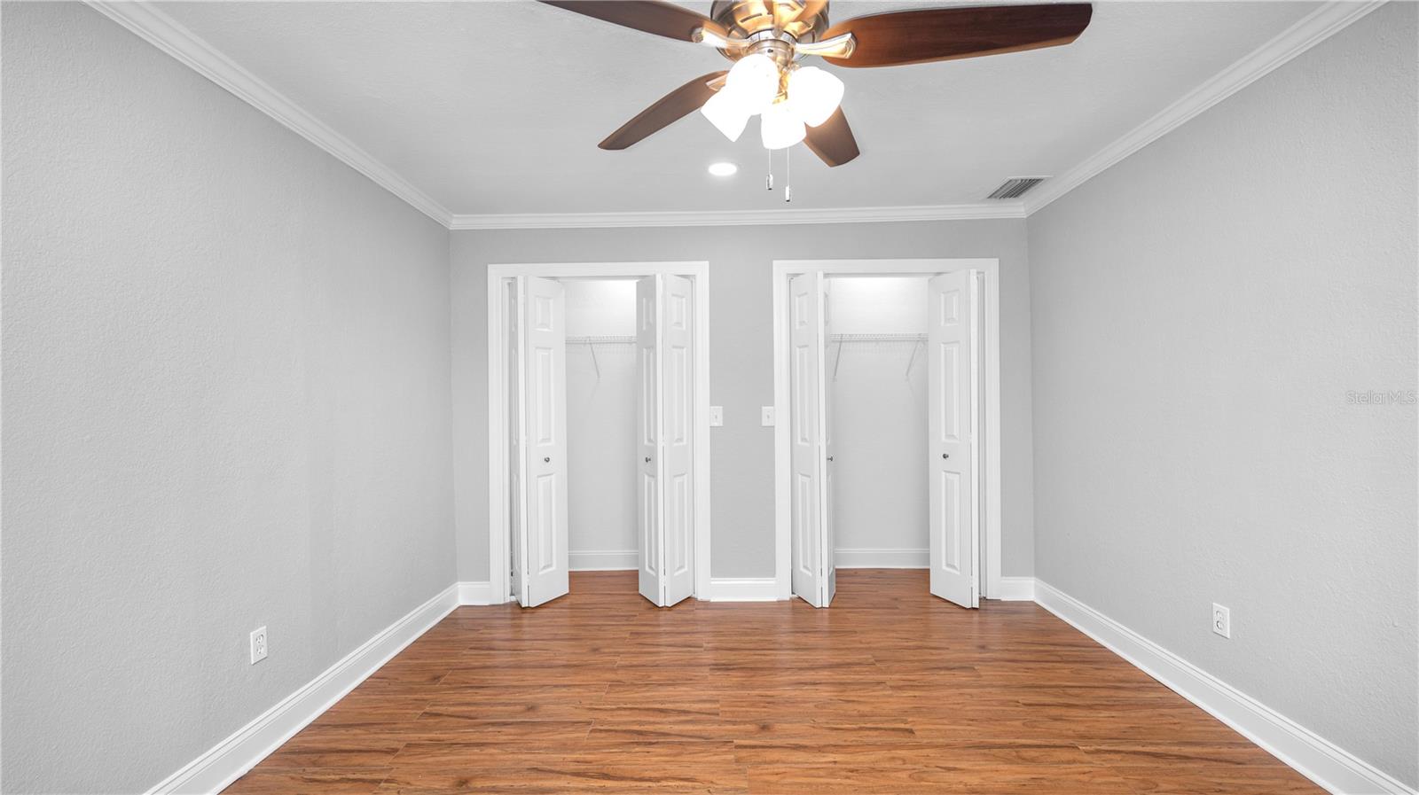 WEST LAKE WALES - Residential