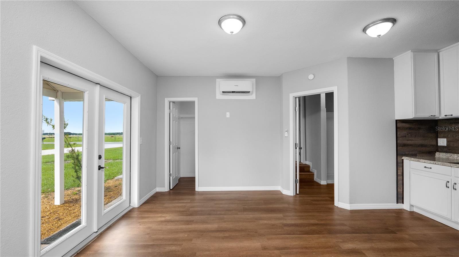WEST LAKE WALES - Residential