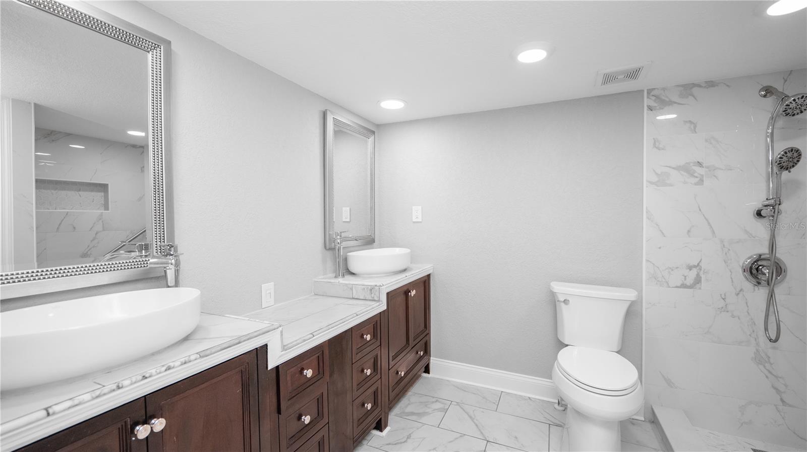WEST LAKE WALES - Residential