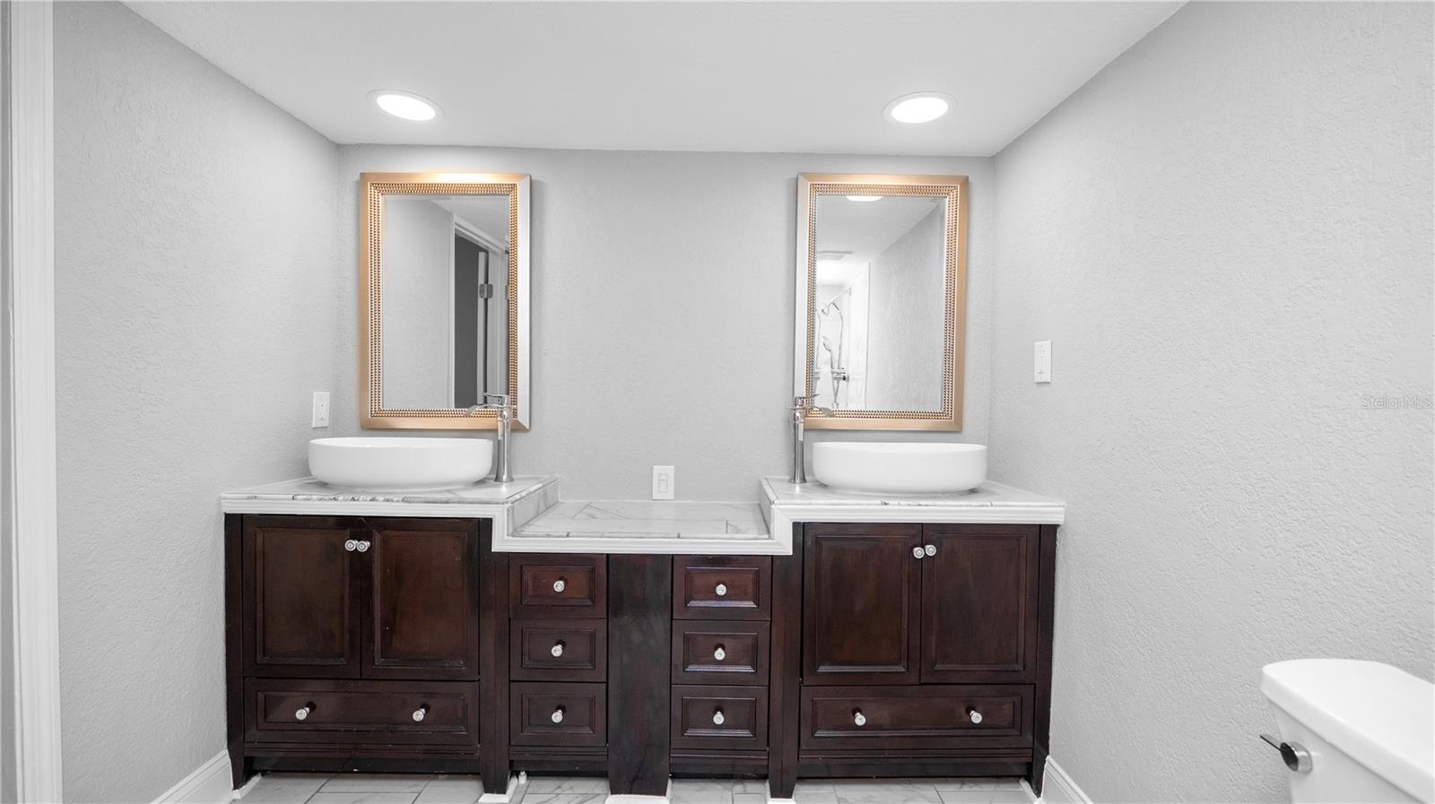 WEST LAKE WALES - Residential