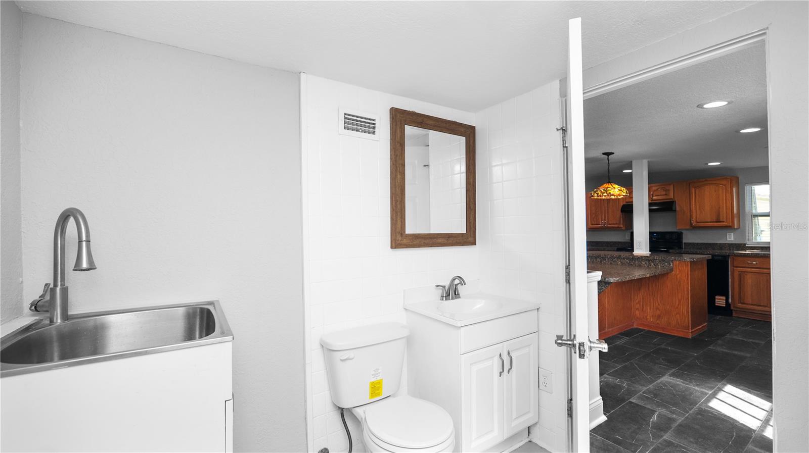 WEST LAKE WALES - Residential