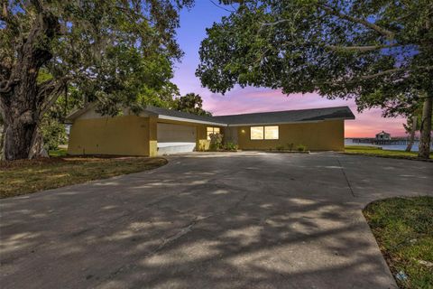 A home in PUNTA GORDA