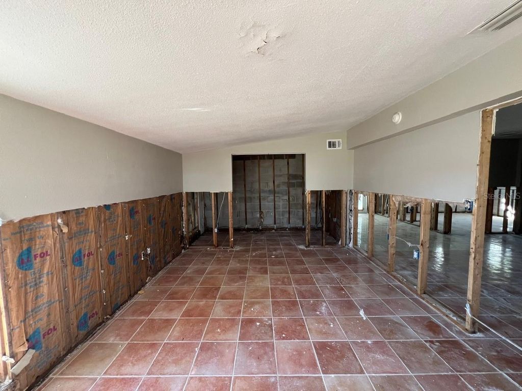 Photo of 4118 Carson Street NE, St Petersburg, FL 33703 (MLS # TB8467342)